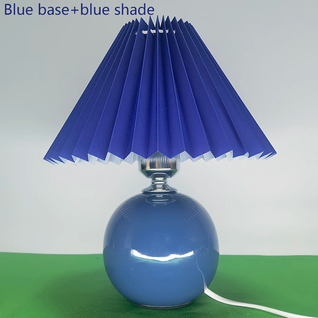 Vintage Pleated Table Lamp – Ceramic Base with LED E27 Tricolor Bulb for Bedroom Decorative Night Lighting