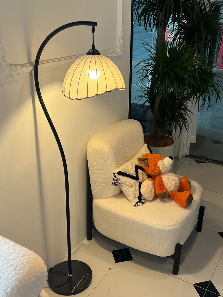 Retro Style Floor Lamp – Antique Fabric Shade Standing Light for Living Room, Bedroom, and Sofa Corners