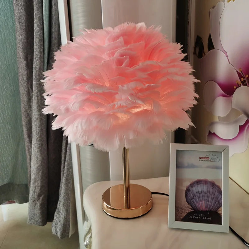 Modern Feather Table Lamp – Romantic Decorative Bedside & Living Room Light