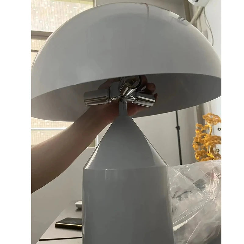Italian Luxury Mushroom LED Floor Lamp – Nordic Metal Bedside Light for High-End Bedroom and Home Decoration