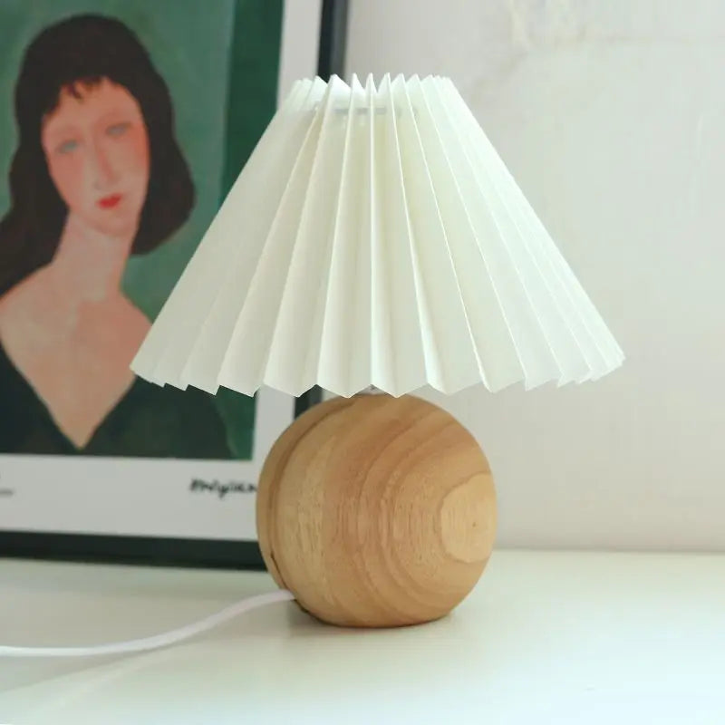 Vintage Pleated Table Lamp – Ceramic Base with LED E27 Tricolor Bulb for Bedroom Decorative Night Lighting
