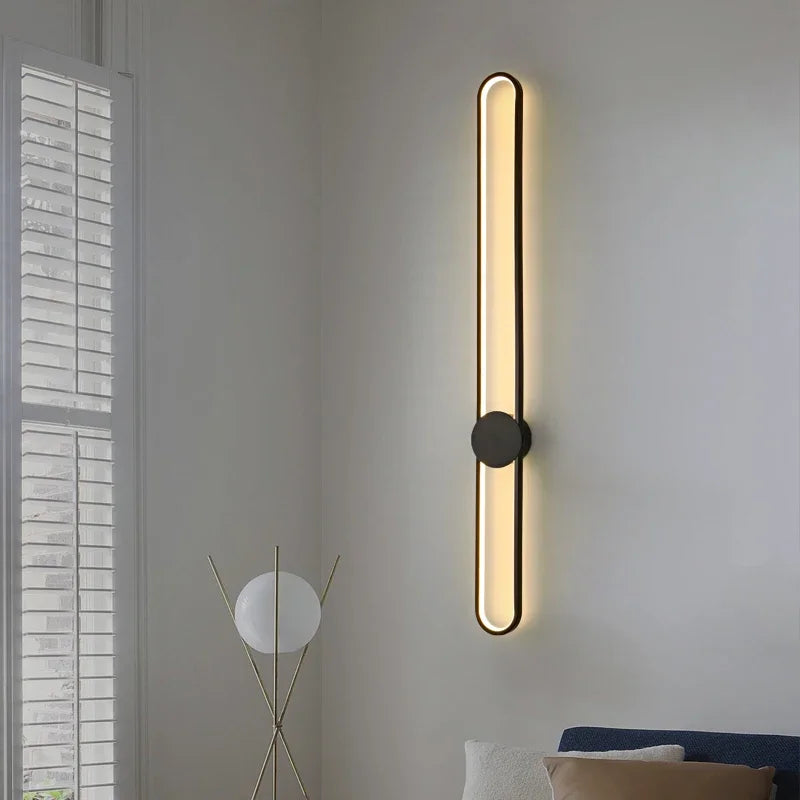 Modern Linear LED Wall Sconce – Ambient Bedroom and Hallway Lighting in Metal and Silicone