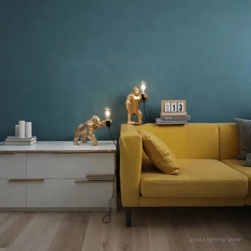 King Kong Gorilla Animal Floor Lamp – Creative Resin Table Light for Bedroom and Home Décor