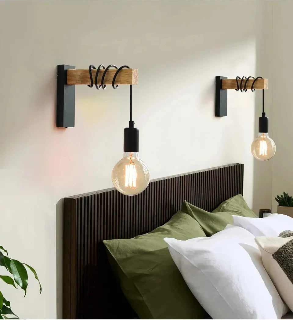 Retro Industrial Wood and Iron Wall Lamp – Vintage E27 LED Sconce for Living Rooms, Bedrooms, Restaurants, and Loft Interiors