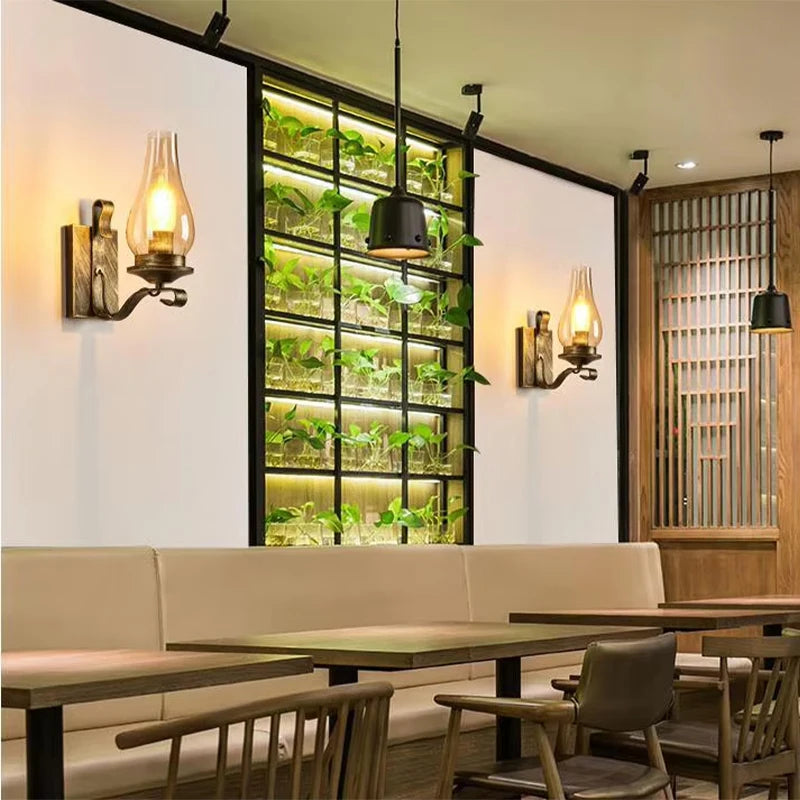 Retro Industrial Iron Wall Lamp – Vintage Kerosene-Style Glass Sconce for Restaurants, Corridors, Bedrooms, and Loft Interiors