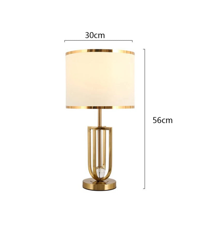 Nordic Luxury Metal Desk Lamp – Minimalist Post-Modern Bedside Light for Bedroom and Villa Living Spaces