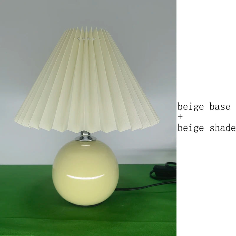 Vintage Pleated Table Lamp – Ceramic Base with LED E27 Tricolor Bulb for Bedroom Decorative Night Lighting