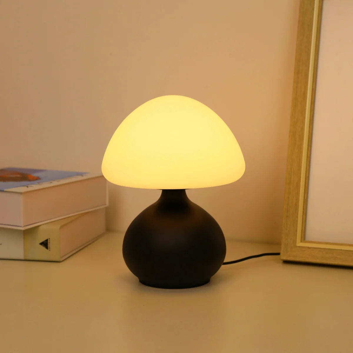 Modern Minimalist Mushroom Table Lamp – Three-Color Switching and Infinite Dimming Atmosphere Light for Home Decor