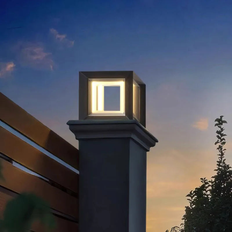 Outdoor IP65 Waterproof LED Square Lawn Light, Stainless Steel Pillar &amp; Fence Post Lamp for Courtyard & Path Lighting