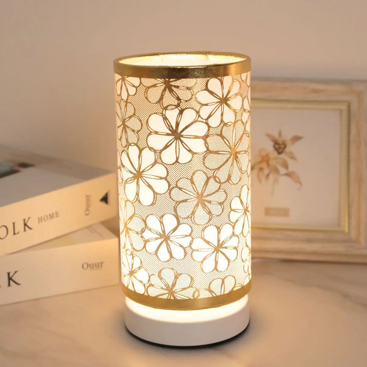 Modern Cylindrical Fabric USB Desk Lamp – Minimalist Bedside and Living Room Decorative Table Light