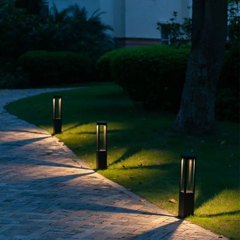 Modern Outdoor Waterproof LED Long Lawn Lamp – 7W Square Aluminum Path Light for Garden, Courtyard & Villa Lighting