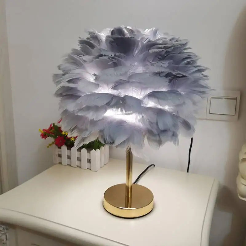 Modern Feather Table Lamp – Romantic Decorative Bedside & Living Room Light