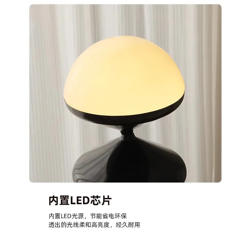 Scandinavian Mid-Century Cream Gourd Floor Lamp – Organic Modern LED Lighting for Living Room and Bedroom