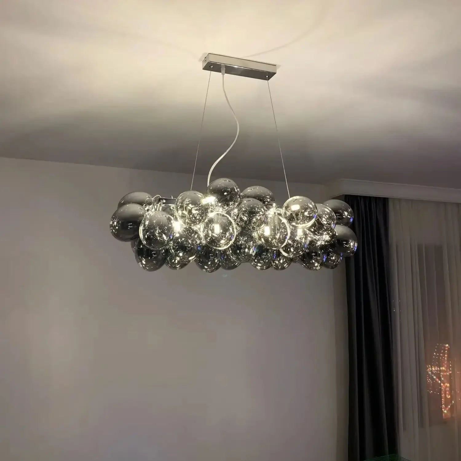 Nordic Balloon Bubble Glass Chandelier – Creative Smoke &amp; Clear Bubble Pendant Light for Kids’ Bedroom, Living Room & Restaurants