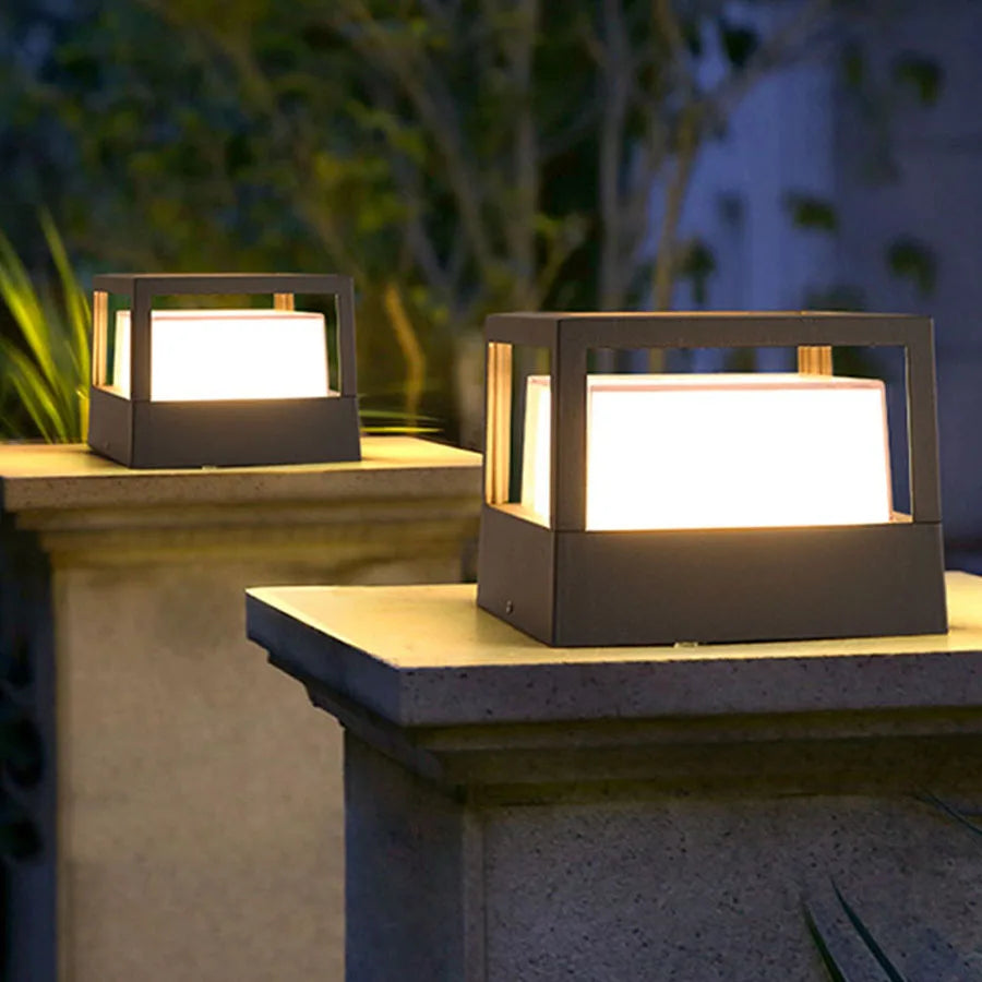 Lampe de poteau extérieure Thrisdar 15W pour clôture, jardin, allée, éclairage paysager, lampe à stigma moderne en aluminium