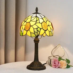 Stained Glass Tiffany Style Table Lamp – Antique Green Reading Light for Bedroom, Living Room, and Office Decor