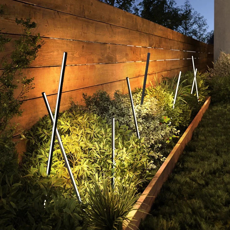 Lampes de jardin LED modernes et longues pour pelouse – Étanche IP65, idéales pour les villas, les parcs, les aménagements paysagers et la décoration des allées.