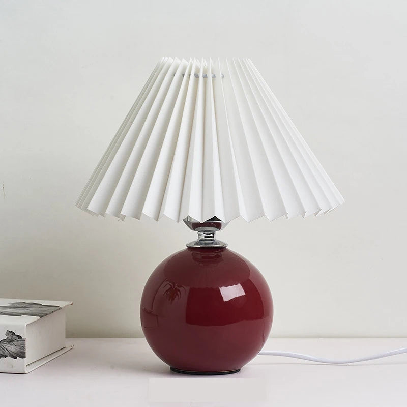 Vintage Pleated Table Lamp – Ceramic Base with LED E27 Tricolor Bulb for Bedroom Decorative Night Lighting